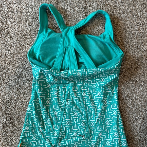 Lucy LucyPower workout tank. Padded shelf bra. Strappy back. Size small. EUC - Picture 4 of 11